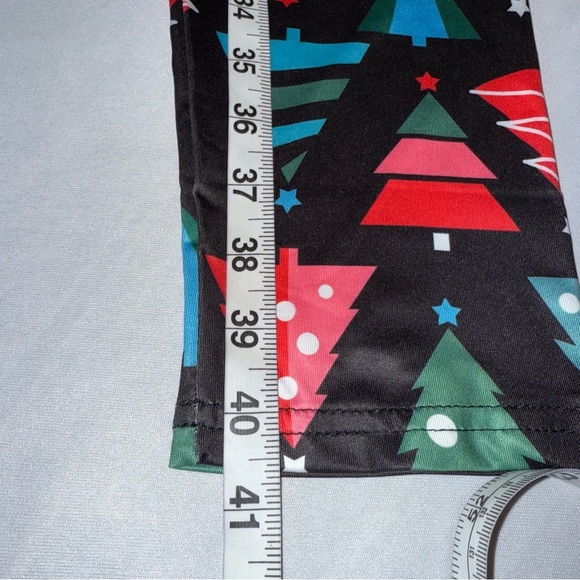 DTPW Christmas Leggings Black Red Blue Green White X-Mas Tree Design Soft Cozy - Picture 3 of 8
